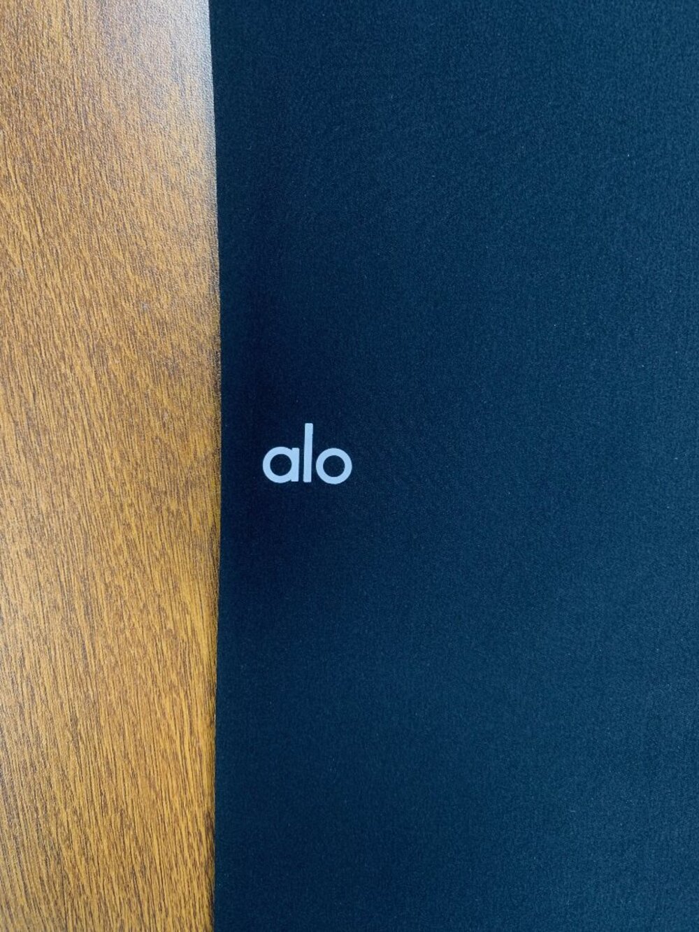 Alo Yoga Black Trouser Minimal Everyday Essential Pants (Regular 30-inch)💕💎 - Picture 4 of 8